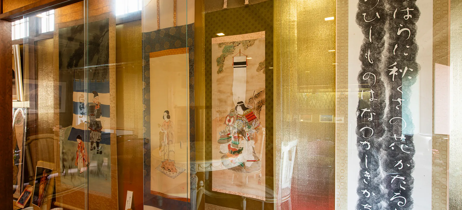 館内を彩る装飾品